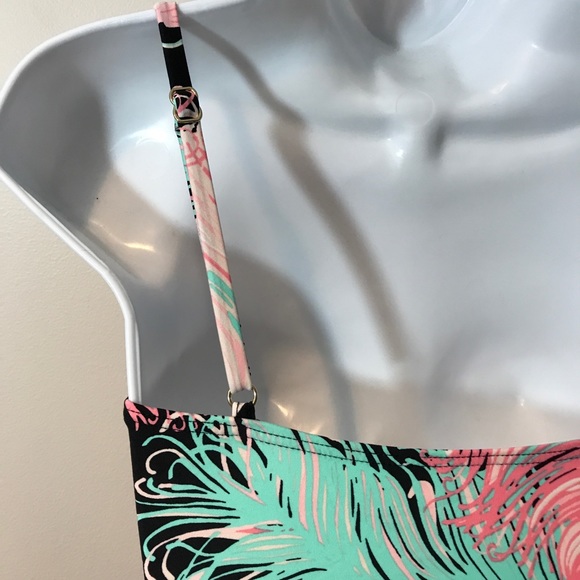 Kate Spade feather retro one piece swimsuit. Small - Picture 7 of 8